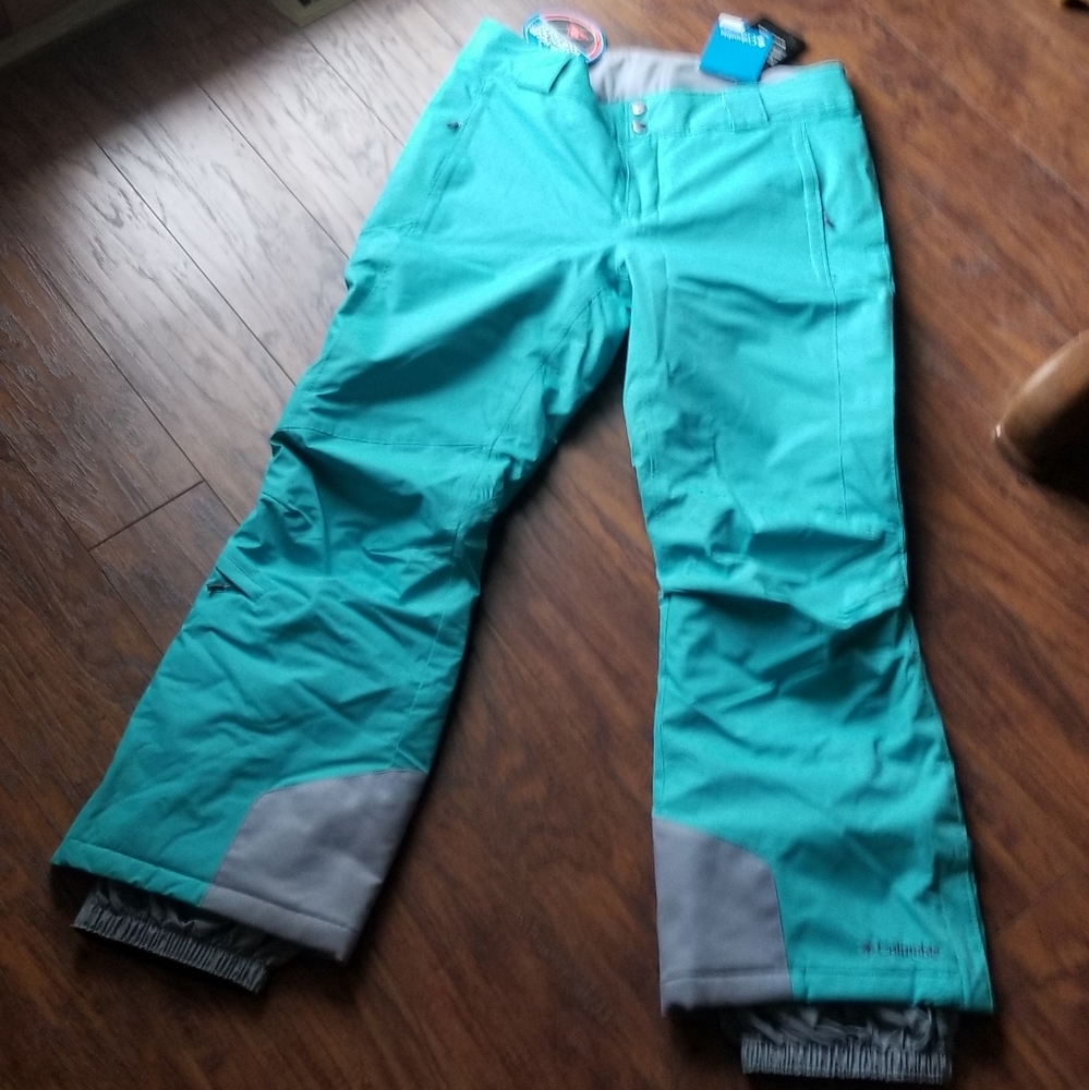 Columbia omni heat snow pant medium short